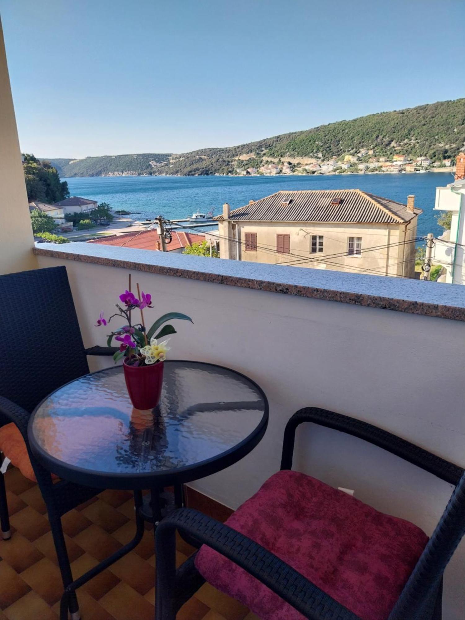 Ljubica Apartments And Rooms Supetarska Draga Zewnętrze zdjęcie