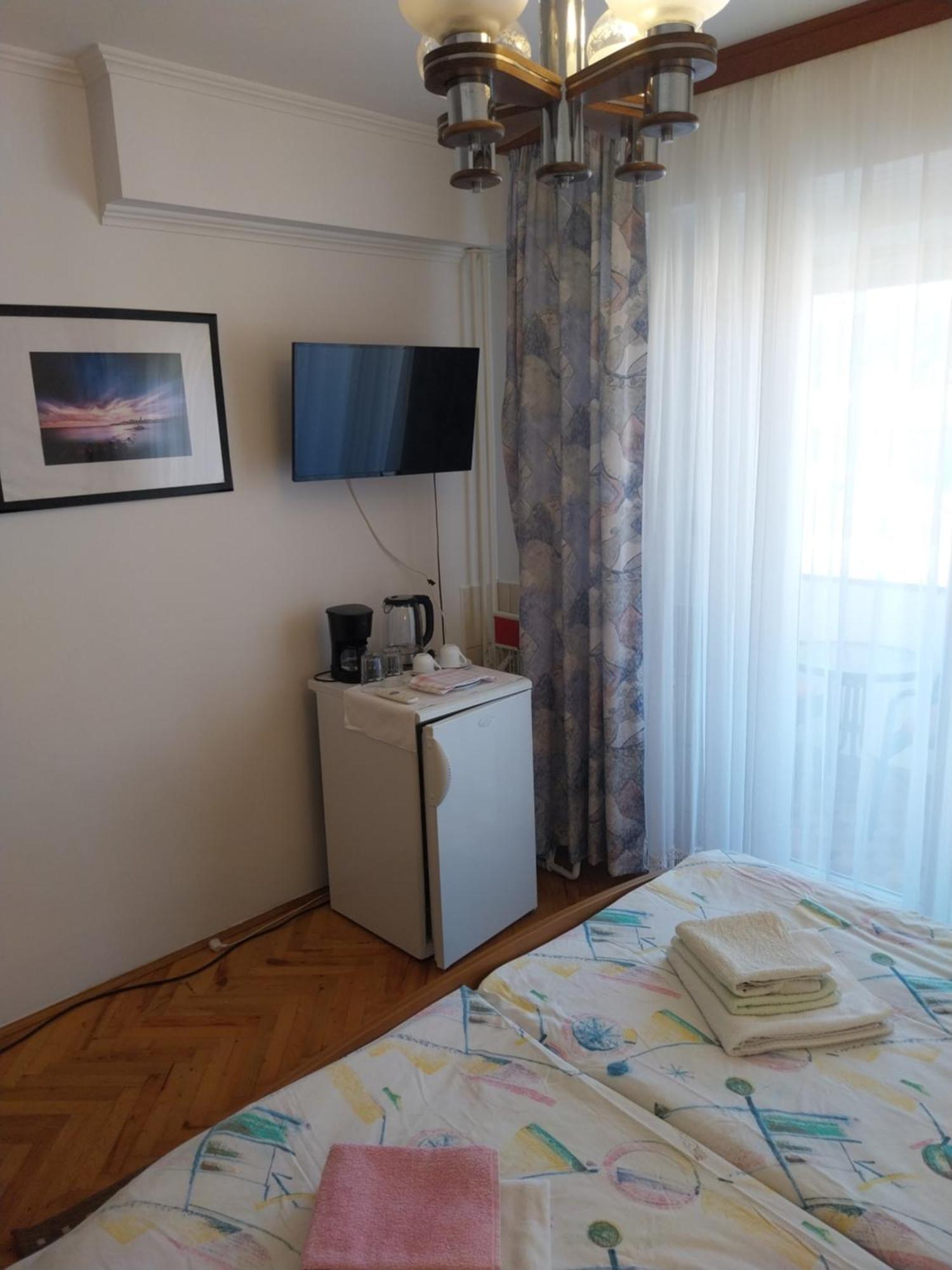 Ljubica Apartments And Rooms Supetarska Draga Zewnętrze zdjęcie