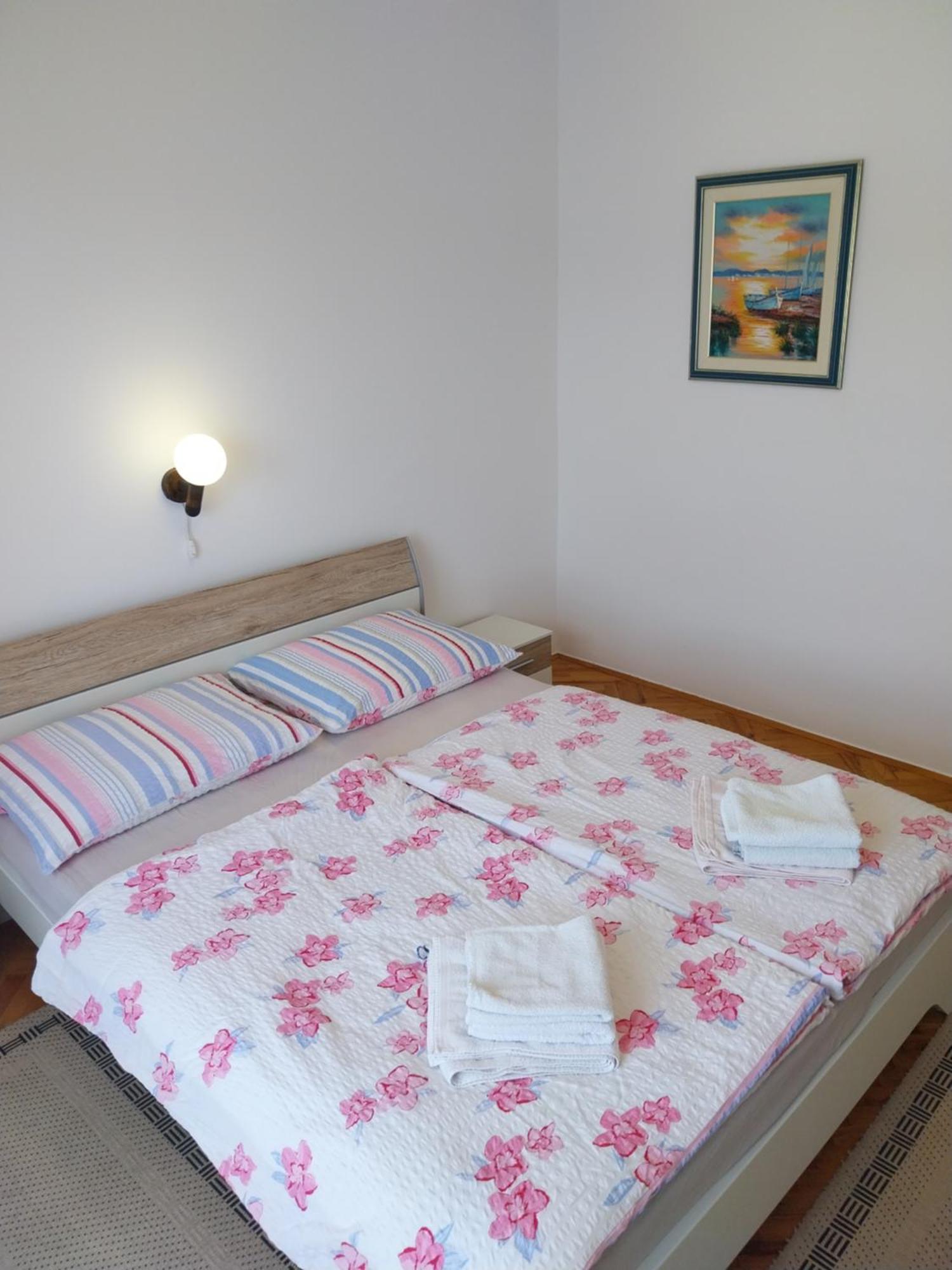 Ljubica Apartments And Rooms Supetarska Draga Zewnętrze zdjęcie